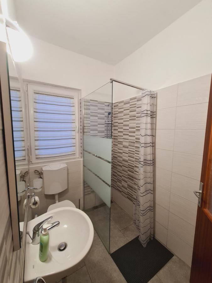 Countryside Apartment Koper Extérieur photo